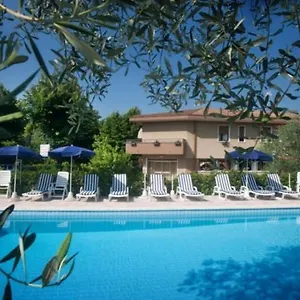 ** Hotel Lory Italien